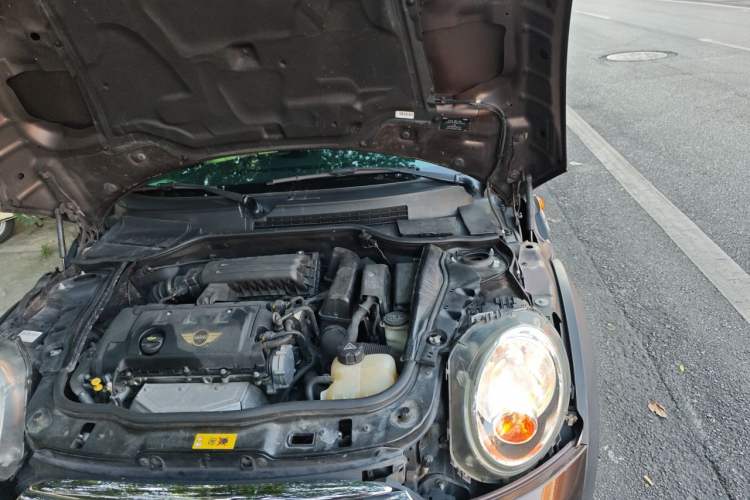 Used MINI 2011 1.6L COOPER Fun Engine Bay Left