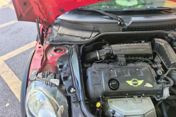 Used MINI 2011 1.6L COOPER Fun Engine Bay Right