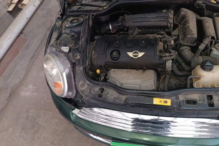 Used MINI 2011 1.6L COOPER Fun Engine Bay Right