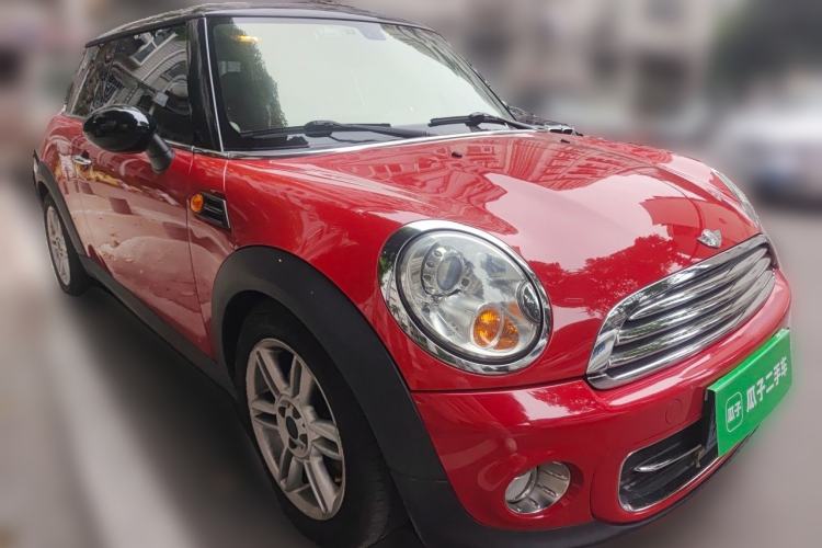 Used MINI 2011 1.6L COOPER Excitement Front Right 45 Deg