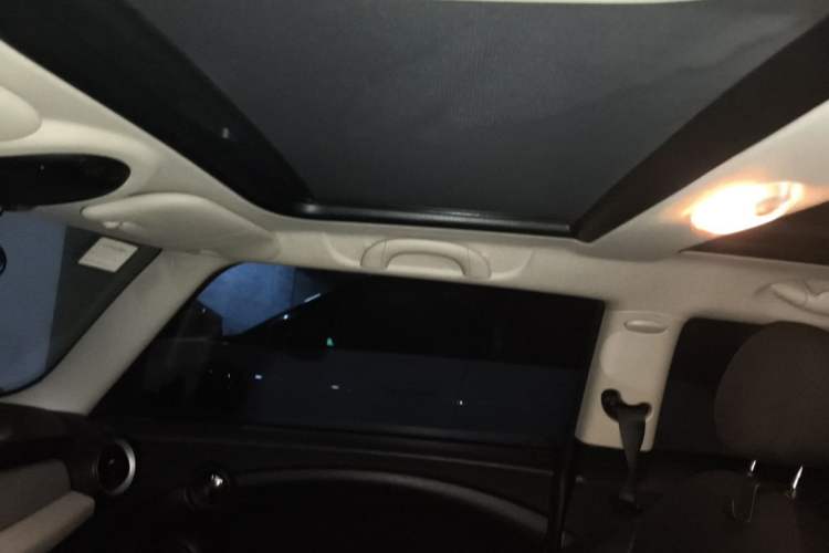 Used MINI 2011 1.6L COOPER Fun Headliner