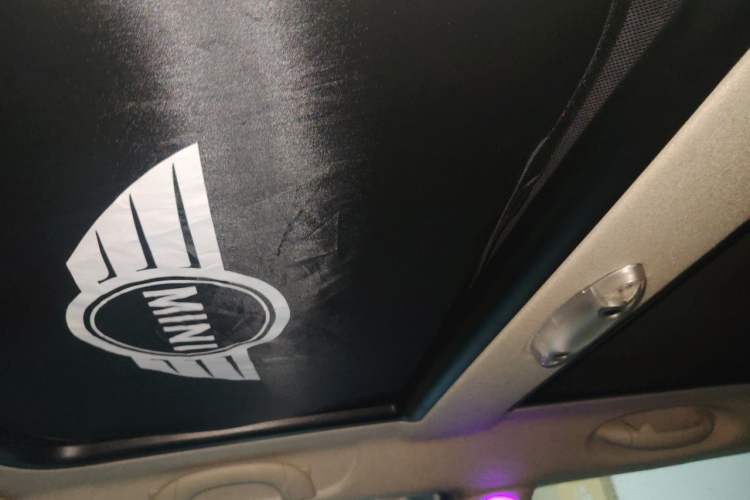 Used MINI 2011 1.6L COOPER Fun Headliner