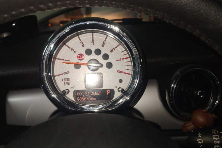 Used MINI 2011 1.6L COOPER Fun Instrument Cluster