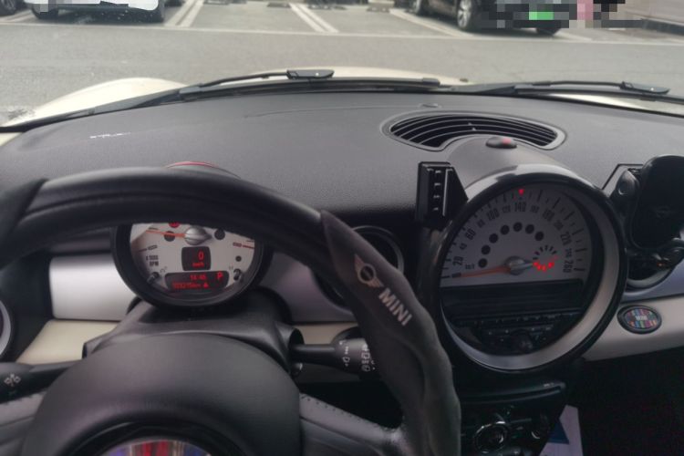 Used MINI 2011 1.6L COOPER Fun Instrument Cluster