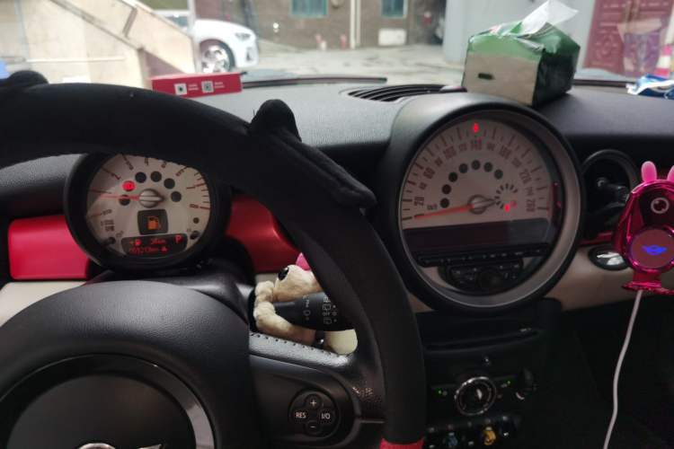Used MINI 2011 1.6L COOPER Fun Instrument Cluster