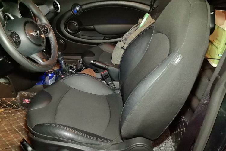 Used MINI 2011 1.6L COOPER Fun Left Front Seat