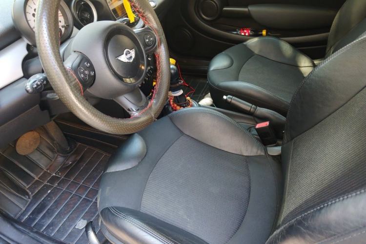 Used MINI 2011 1.6L COOPER Fun Left Front Seat