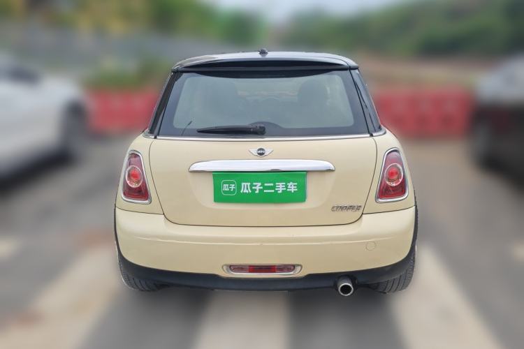 Used MINI 2011 1.6L COOPER Fun Rear