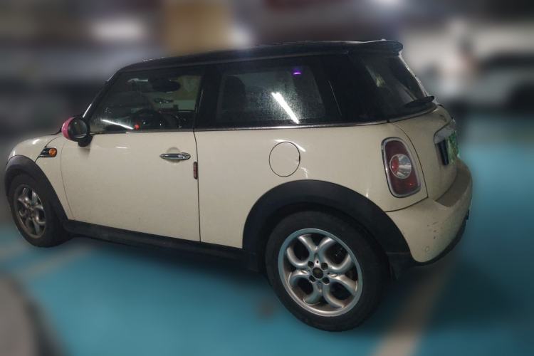 Used MINI 2011 1.6L COOPER Fun Rear Left 45 Deg