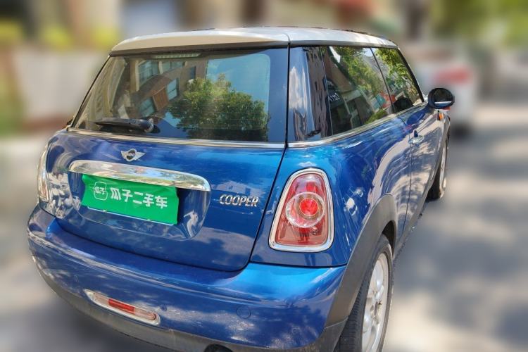 Used MINI 2011 1.6L COOPER Fun Rear Right 45 Deg