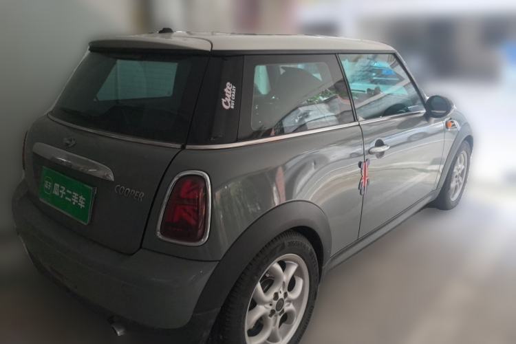 Used MINI 2011 1.6L COOPER Fun Rear Right 45 Deg