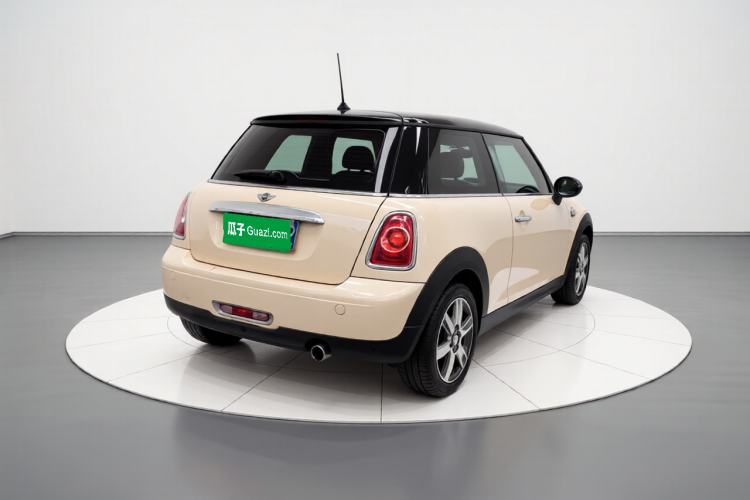 Used MINI 2011 1.6L ONE Rear Right 45 Deg