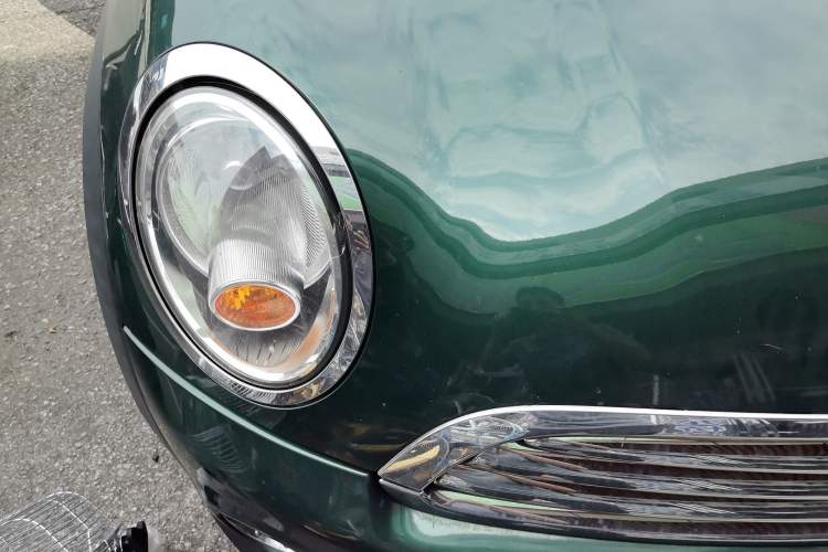 Used MINI 2011 1.6L COOPER Fun Right Front Headlight