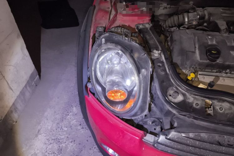 Used MINI 2011 1.6L COOPER Fun Right Front Headlight