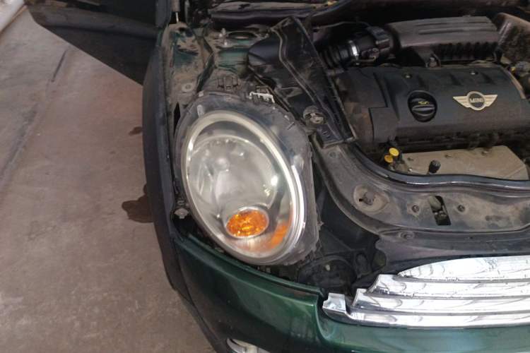 Used MINI 2011 1.6L COOPER Fun Right Front Headlight