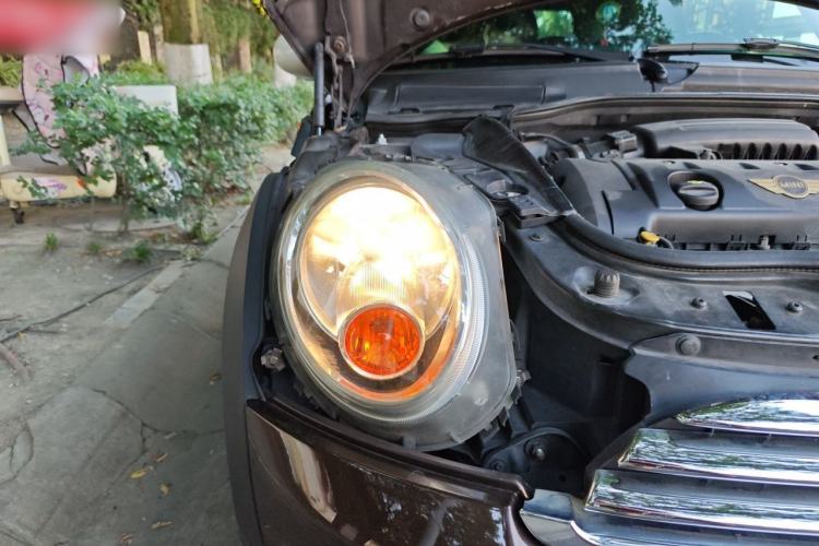 Used MINI 2011 1.6L COOPER Fun Right Front Headlight