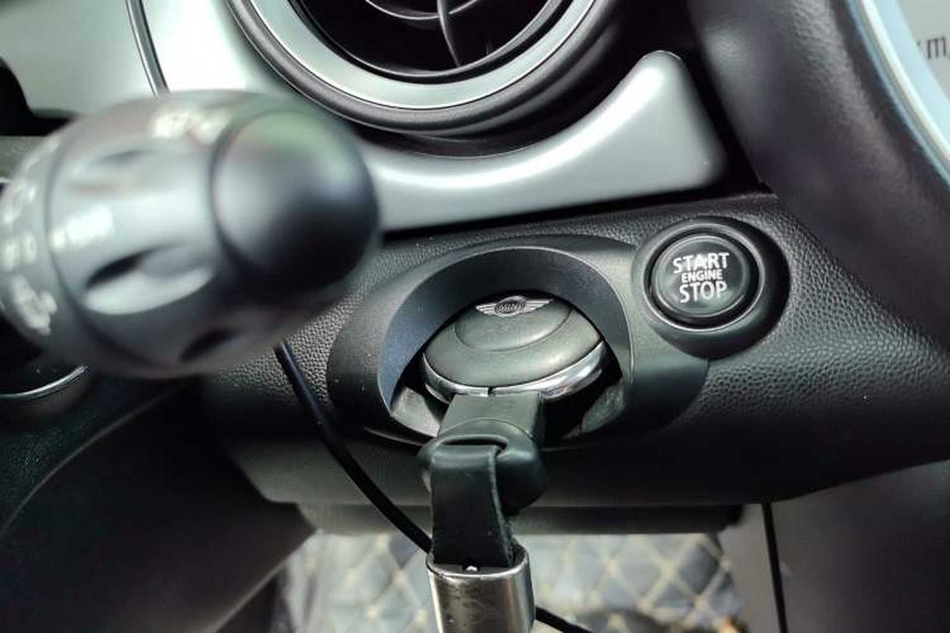 Used MINI 2011 1.6L COOPER Fun Vehicle Key