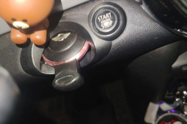 Used MINI 2011 1.6L COOPER Fun Vehicle Key