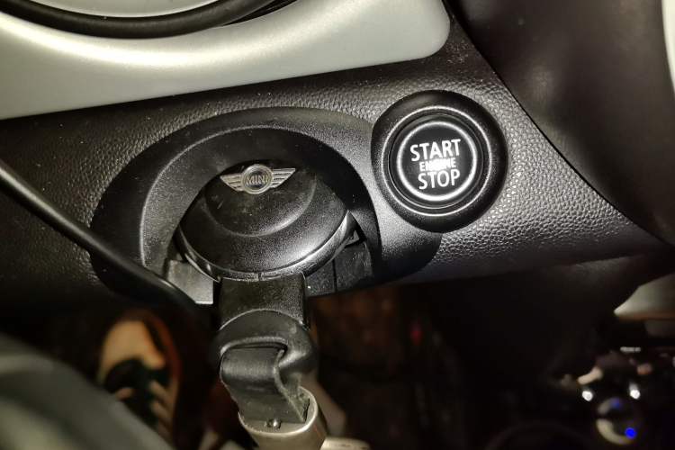 Used MINI 2011 1.6L COOPER Fun Vehicle Key