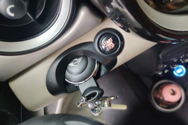 Used MINI 2011 1.6L COOPER Excitement Vehicle Key