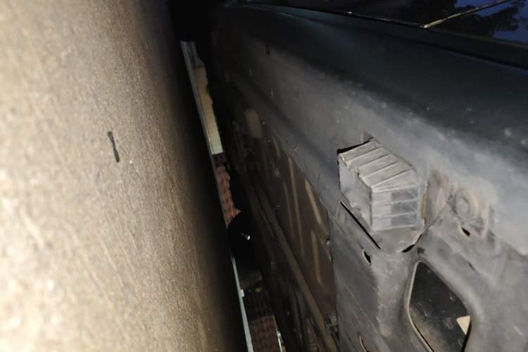 Used MINI 2011 1.6L COOPER Fun Chassis Rear Left