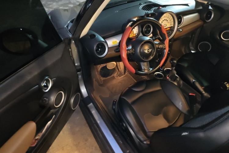 Used MINI 2011 1.6L COOPER Fun Driver Seat