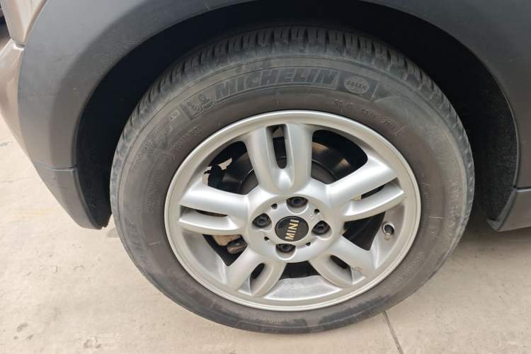 Used MINI 2011 1.6L ONE Exterior 1