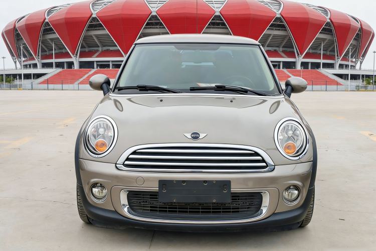 Used MINI 2011 1.6L ONE Exterior 2