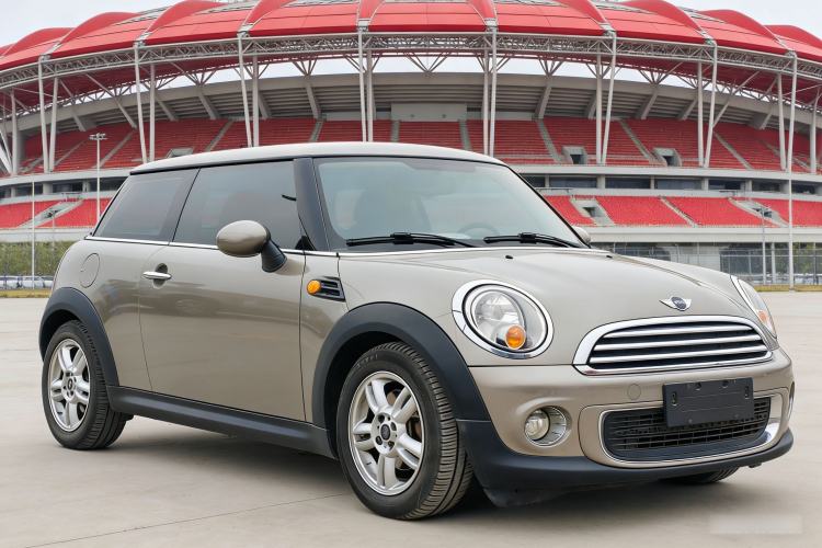 Used MINI 2011 1.6L ONE Exterior 3