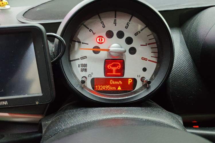 Used MINI 2011 1.6L ONE Instrument Cluster