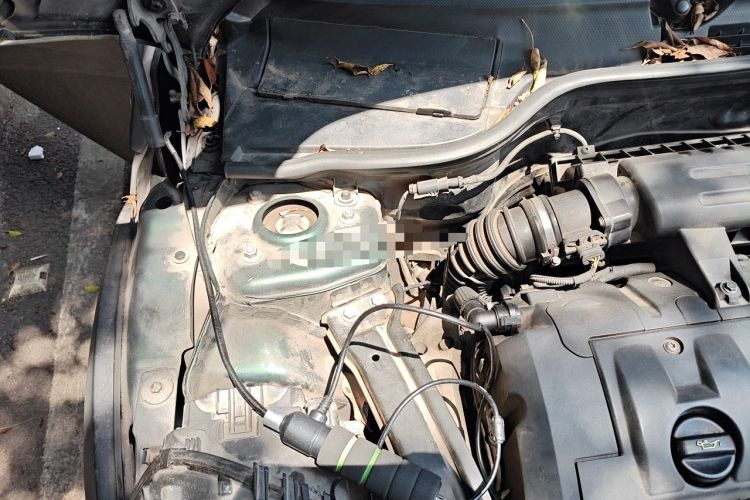 Used MINI 2011 1.6L ONE Engine Bay Right