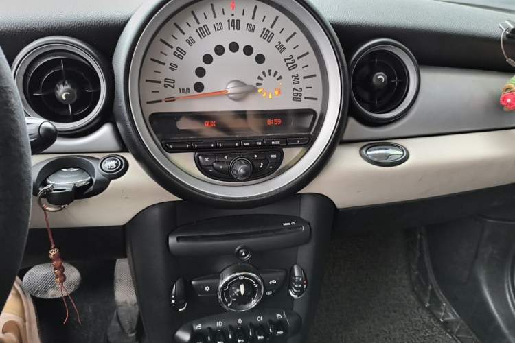 Used MINI 2011 1.6L ONE Audio And AC Panel