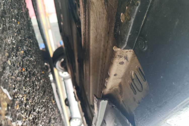 Used MINI 2011 1.6L COOPER Fun Chassis Front Left