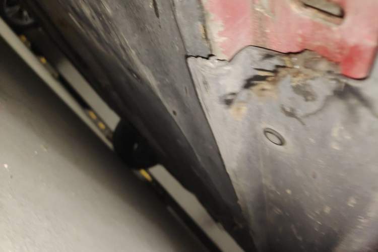 Used MINI 2011 1.6L COOPER Fun Chassis Front Left
