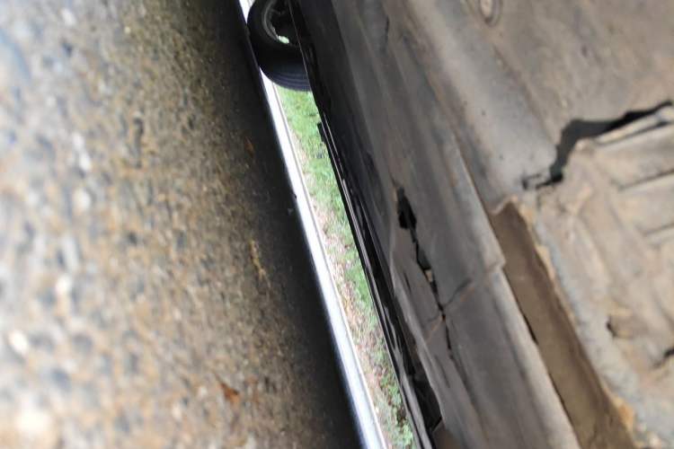 Used MINI 2011 1.6L COOPER Fun Chassis Front Right