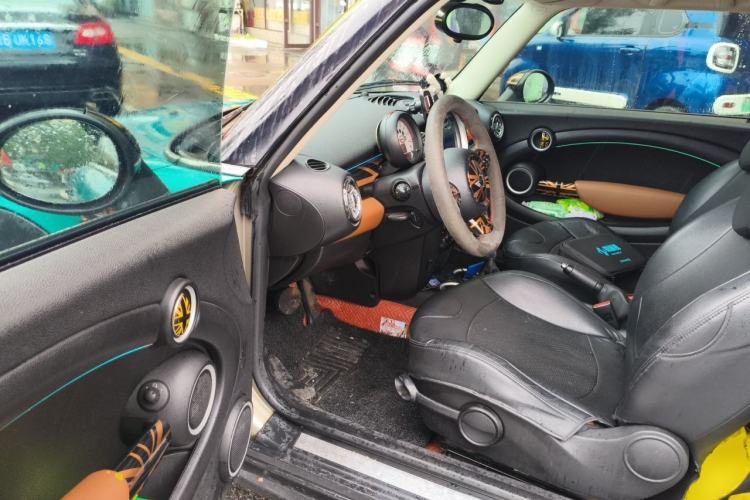 Used MINI 2011 1.6L COOPER Fun Driver Seat