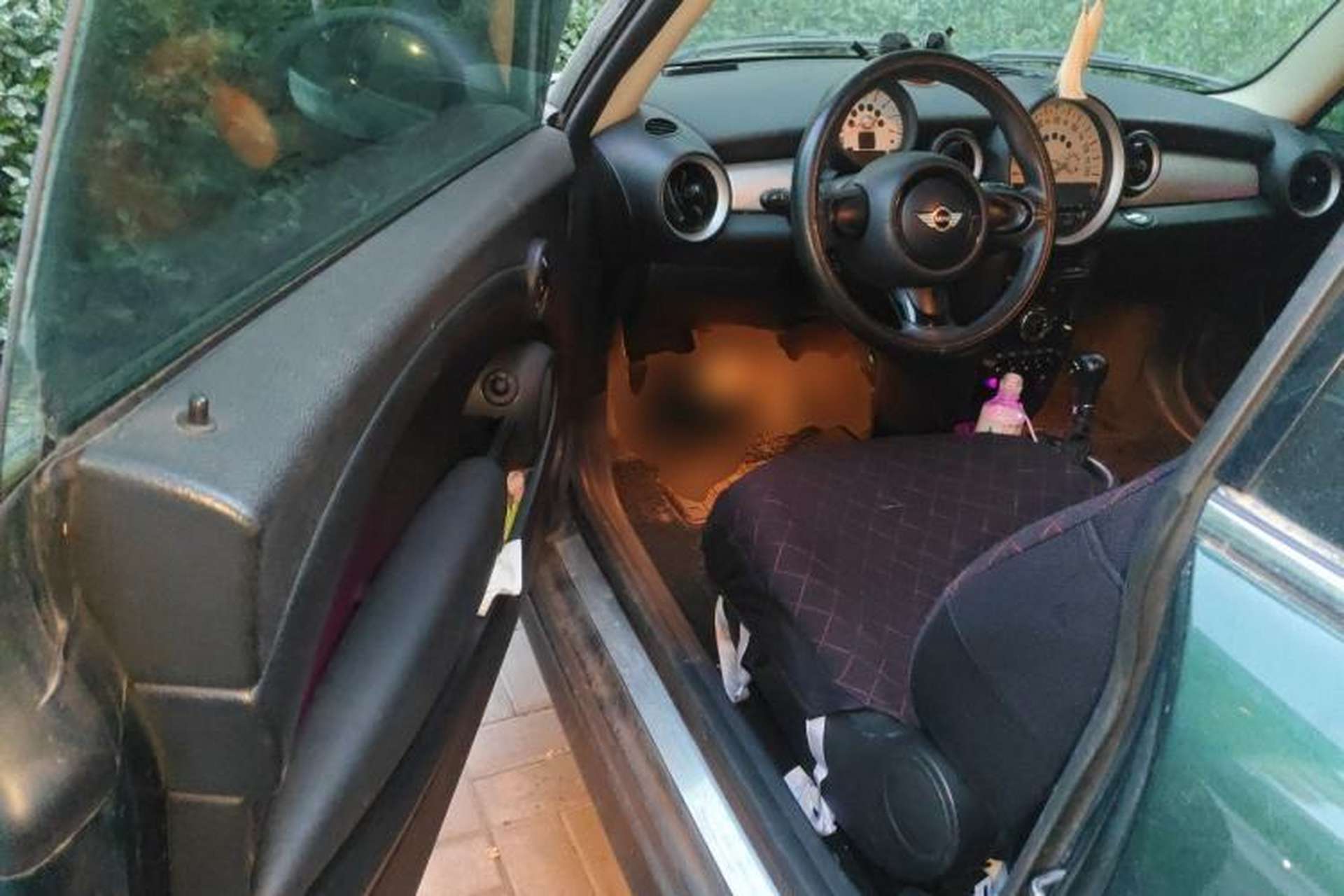 Used MINI 2011 1.6L ONE Driver Seat