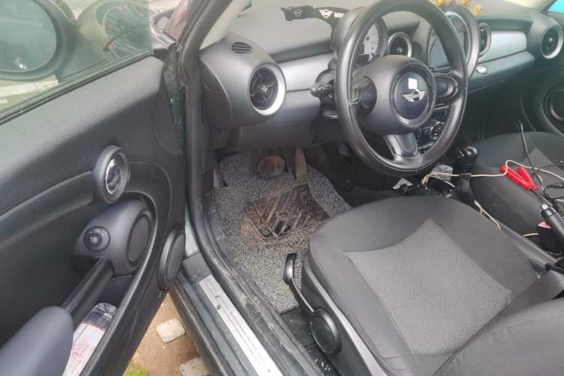 Used MINI 2011 1.6L ONE Driver Seat