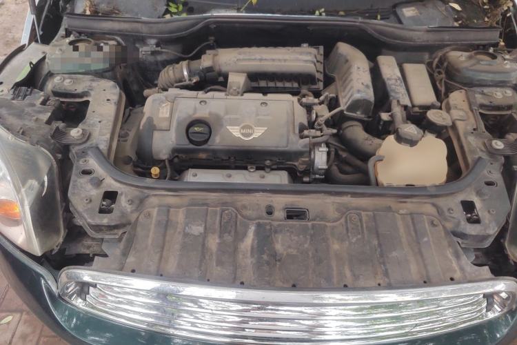 Used MINI 2011 1.6L COOPER Fun Engine Bay