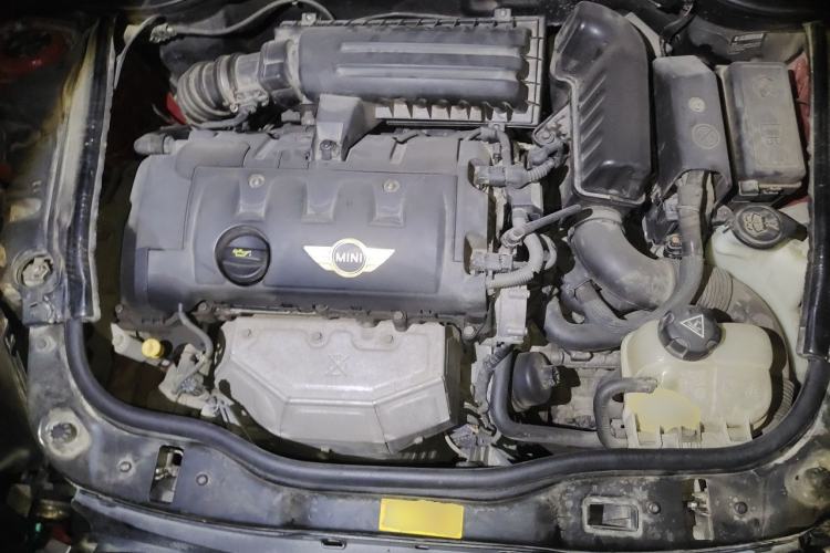 Used MINI 2011 1.6L COOPER Fun Engine Bay
