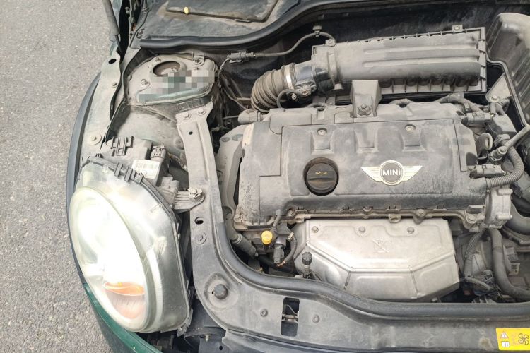 Used MINI 2011 1.6L COOPER Fun Engine Bay Right