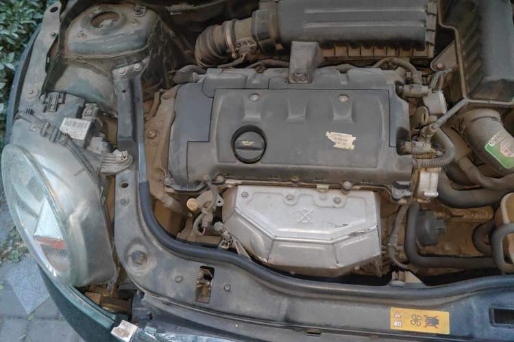 Used MINI 2011 1.6L ONE Engine Bay Right
