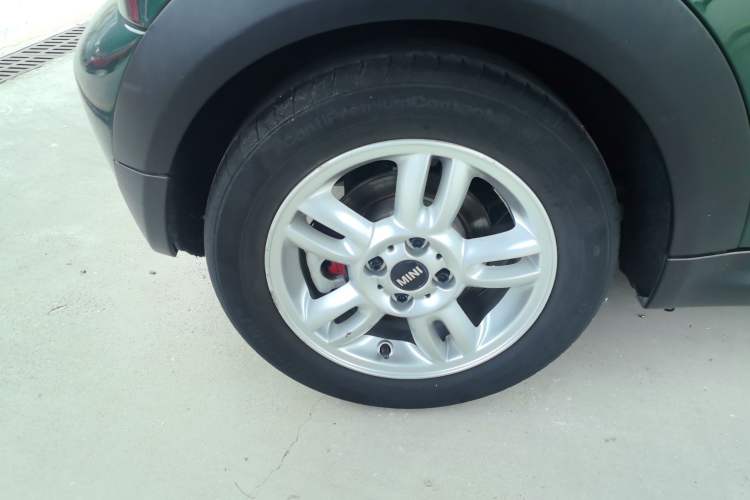 Used MINI 2011 1.6L ONE Exterior 5