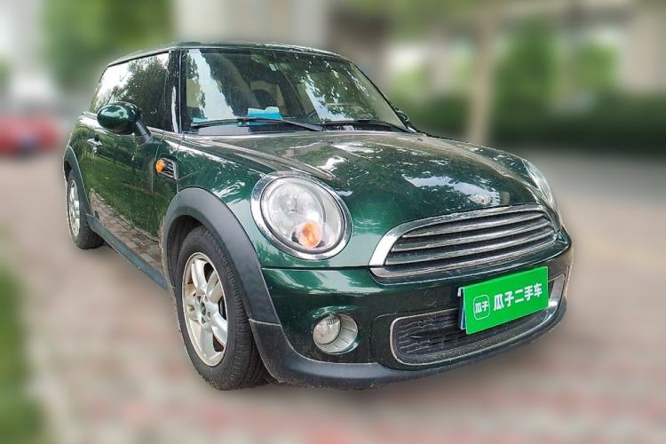 Used MINI 2011 1.6L ONE Front Right 45 Deg
