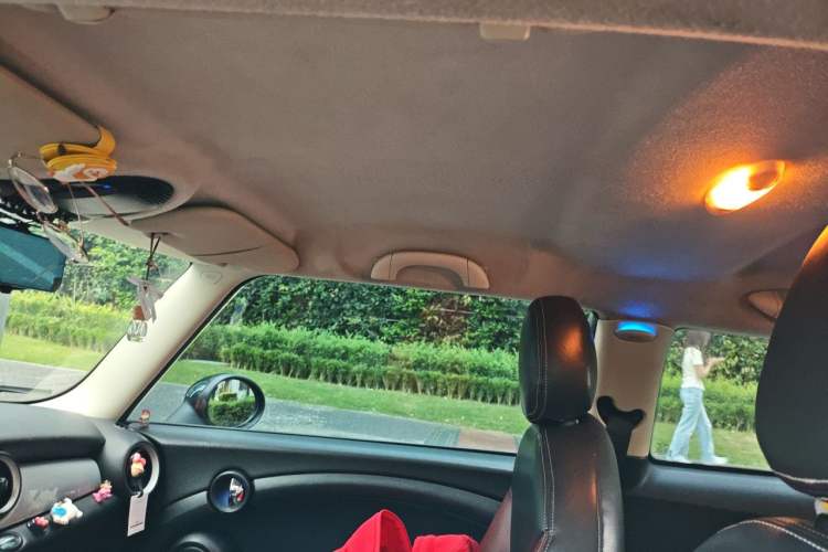 Used MINI 2011 1.6L ONE Headliner