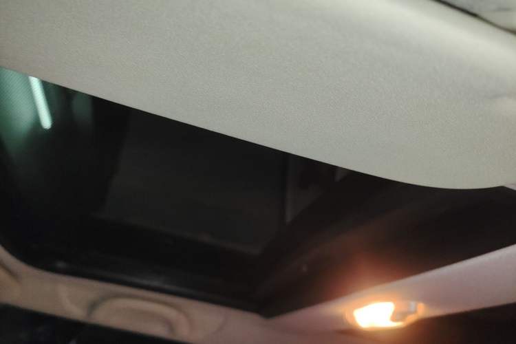 Used MINI 2011 1.6L COOPER Fun Headliner