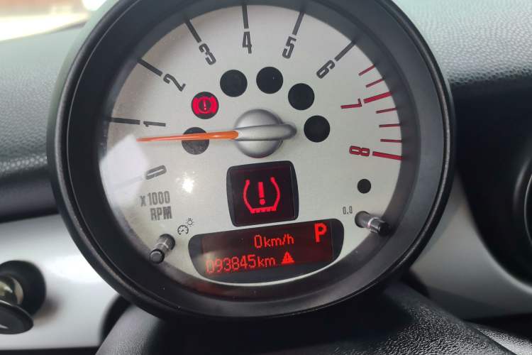 Used MINI 2011 1.6L ONE Instrument Cluster