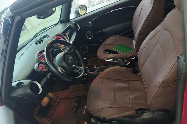 Used MINI 2011 1.6L COOPER CABRIO Left Front Seat