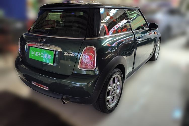 Used MINI 2011 1.6L COOPER Fun Rear Right 45 Deg