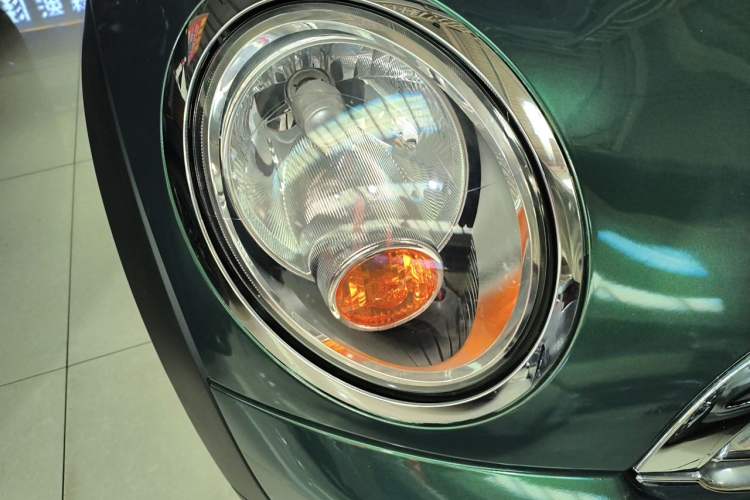 Used MINI 2011 1.6L COOPER Fun Right Front Headlight